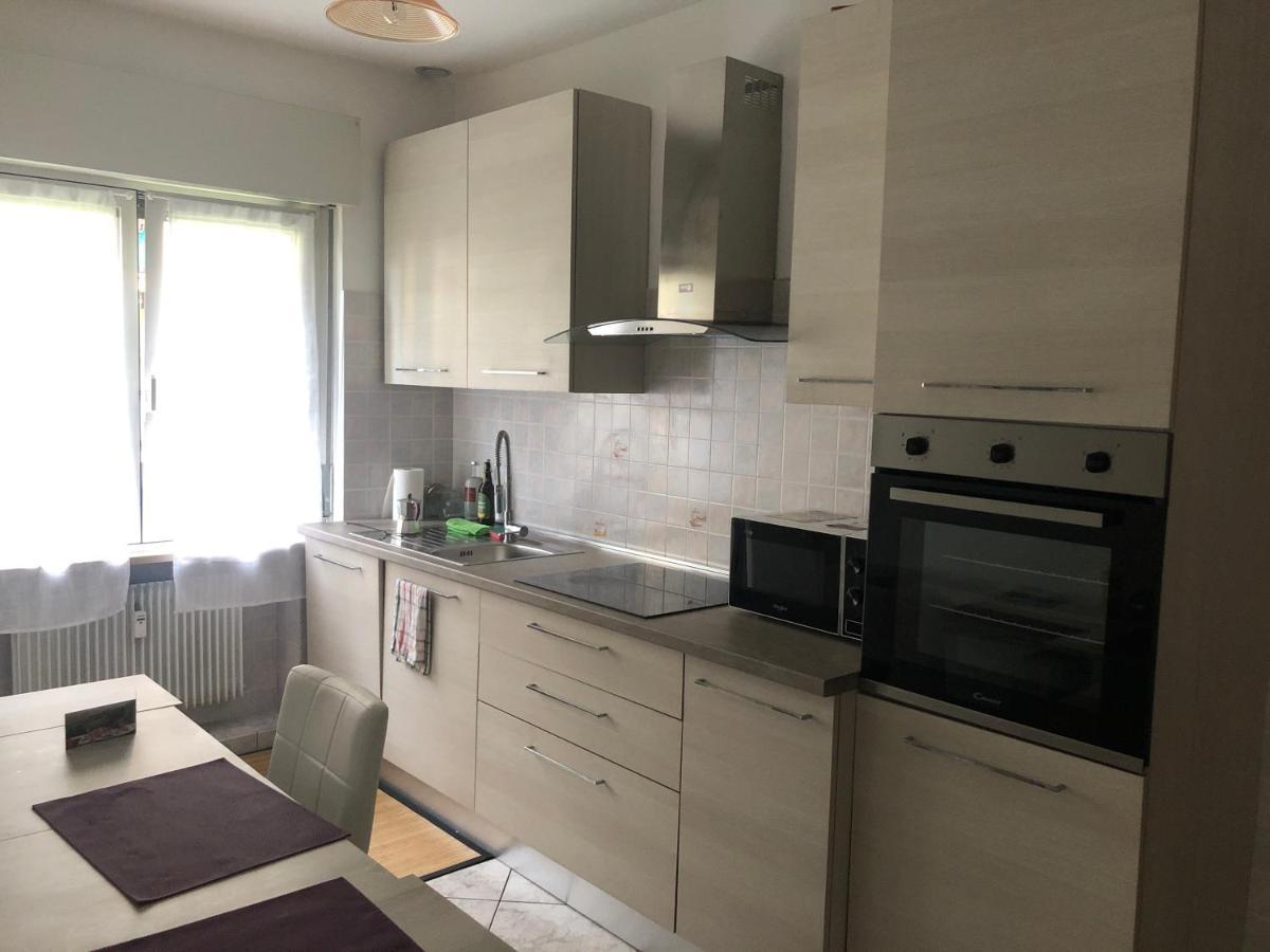 Casa Di Max - Private Room In Apartment With Shared Bathroom Free Parking Bolzano Exterior photo